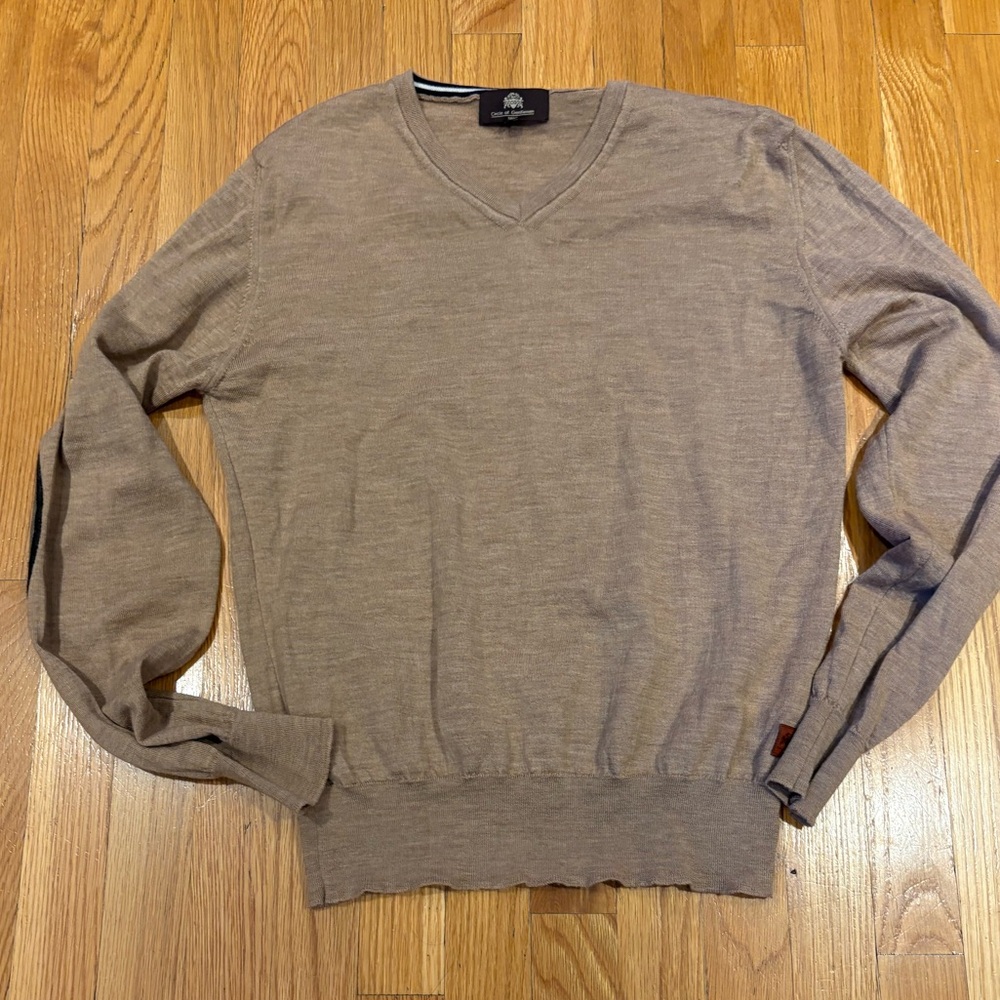 Men's Tan V-Neck merino wool Sweater
